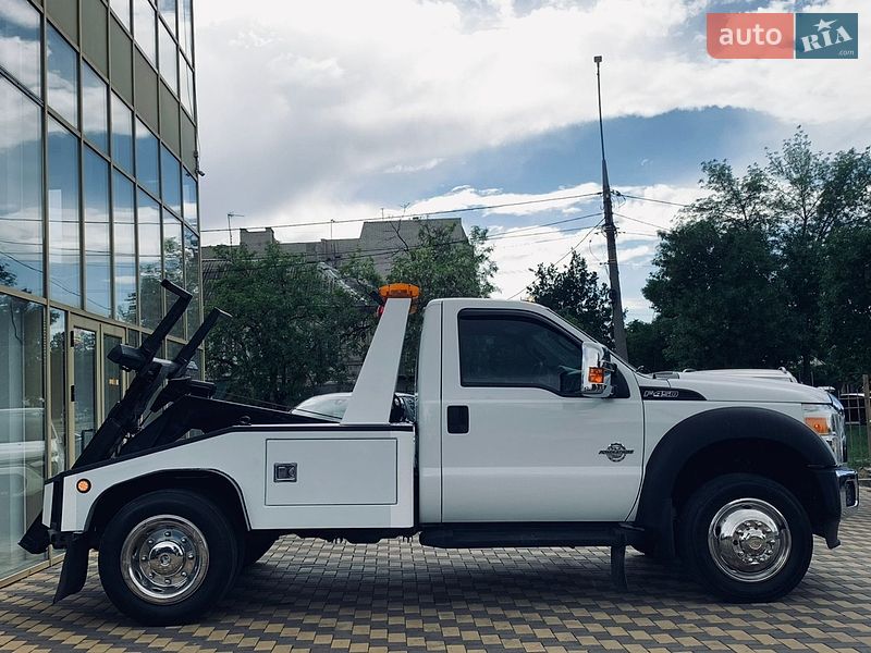 Эвакуатор Ford F-450 2014 в Николаеве