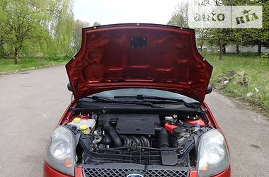 Хэтчбек Ford Fiesta 2007 в Львове