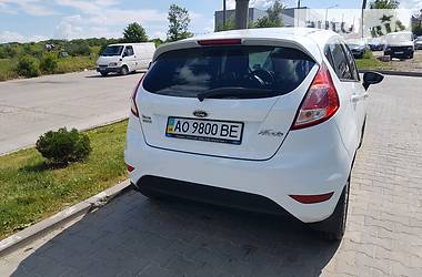 Хэтчбек Ford Fiesta 2013 в Ужгороде