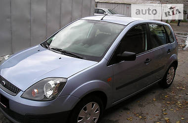 Хэтчбек Ford Fiesta 2007 в Киеве