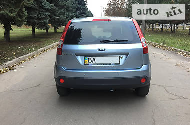 Хэтчбек Ford Fiesta 2007 в Кропивницком