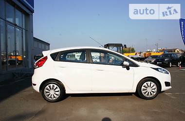 Хэтчбек Ford Fiesta 2014 в Киеве