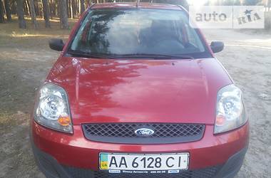 Хэтчбек Ford Fiesta 2006 в Ахтырке