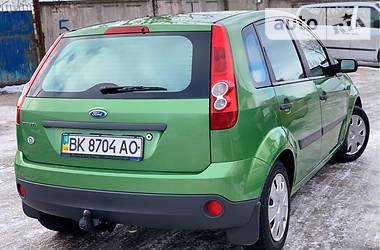 Хэтчбек Ford Fiesta 2009 в Ровно