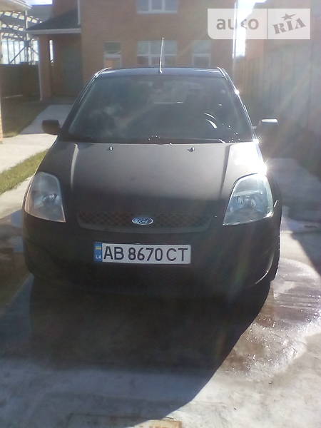 Хэтчбек Ford Fiesta 2005 в Киеве