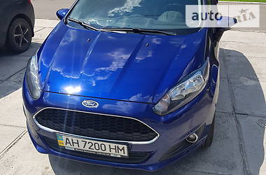 Хетчбек Ford Fiesta 2016 в Бахмуті