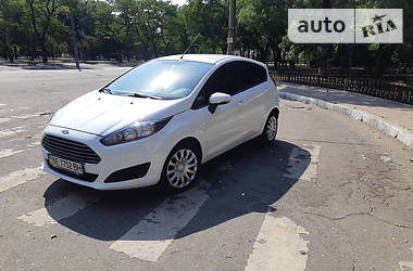 Хэтчбек Ford Fiesta 2015 в Николаеве