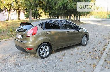 Хэтчбек Ford Fiesta 2013 в Ивано-Франковске