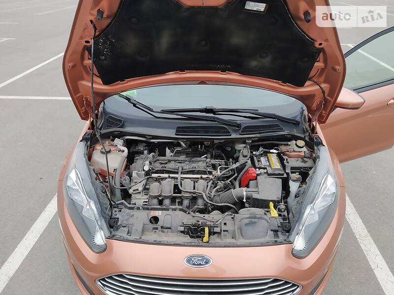 Седан Ford Fiesta 2017 в Каменец-Подольском