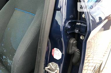 Хэтчбек Ford Fiesta 2009 в 