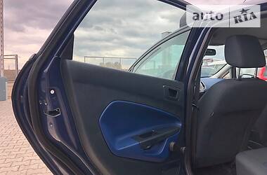 Хэтчбек Ford Fiesta 2009 в 