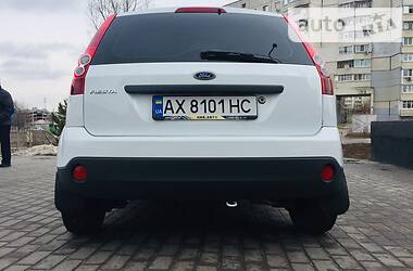 Хэтчбек Ford Fiesta 2007 в 