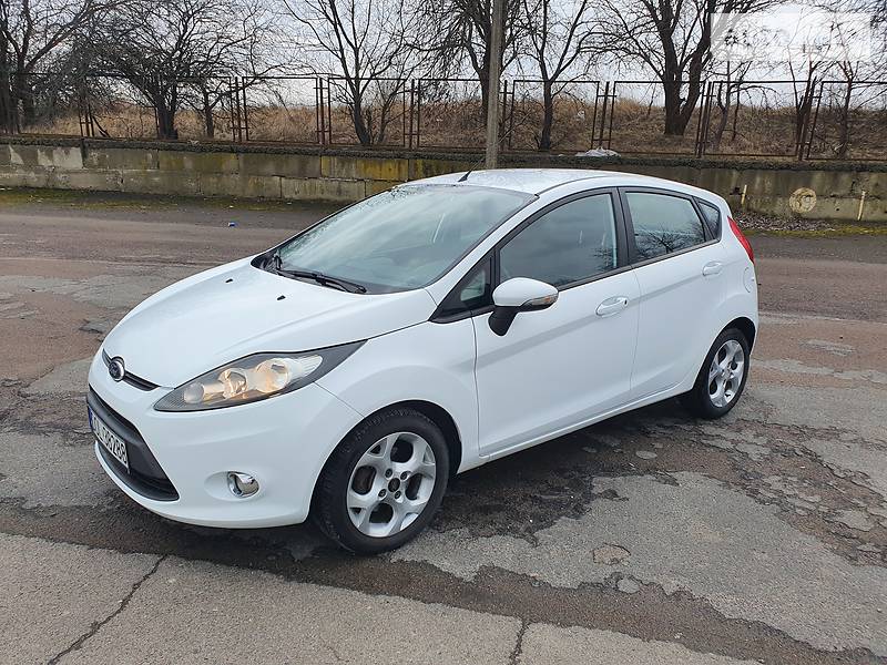 Универсал Ford Fiesta 2012 в Луцке