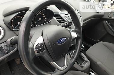 Хетчбек Ford Fiesta 2017 в 