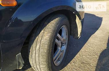 Хэтчбек Ford Fiesta 2006 в 