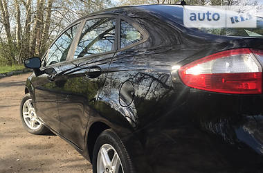 Седан Ford Fiesta 2018 в 