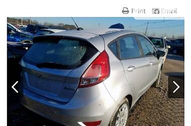 Хетчбек Ford Fiesta 2016 в 