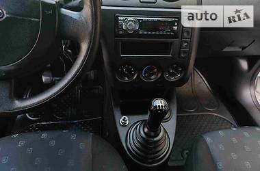 Хетчбек Ford Fiesta 2005 в 