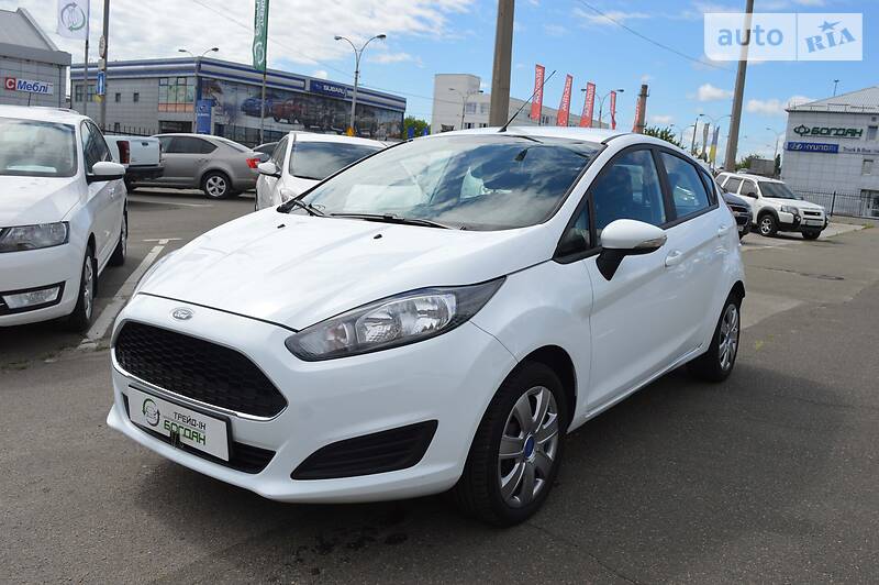 Хетчбек Ford Fiesta 2017 в Києві