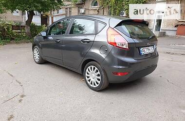 Хэтчбек Ford Fiesta 2016 в Днепре