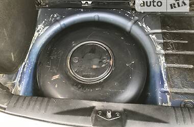 Хэтчбек Ford Fiesta 2006 в 
