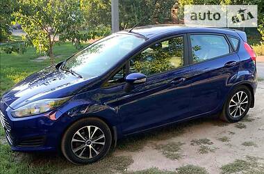 Хэтчбек Ford Fiesta 2014 в Лохвице