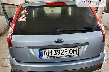 Хэтчбек Ford Fiesta 2006 в Мариуполе