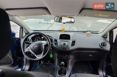 Хэтчбек Ford Fiesta 2014 в Львове