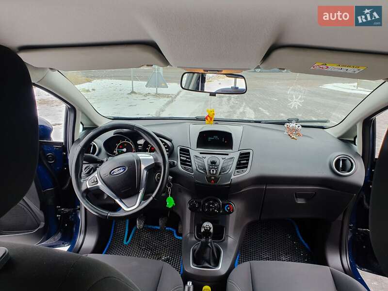 Хетчбек Ford Fiesta 2014 в Львові