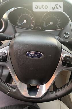Хэтчбек Ford Fiesta 2013 в Шепетовке