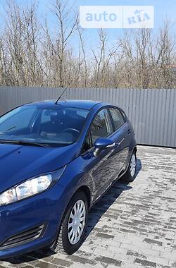 Хетчбек Ford Fiesta 2016 в Софіївській Борщагівці