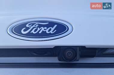 Седан Ford Fiesta 2019 в 