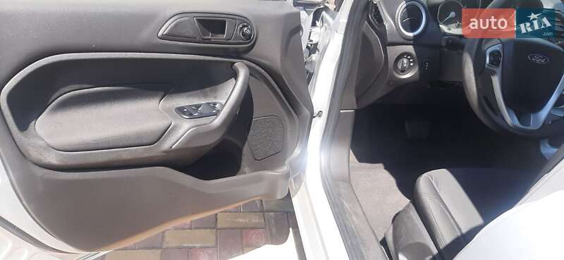 Седан Ford Fiesta 2018 в Запорожье фото 8 Седан Ford Fiesta 2018 в Запорожье