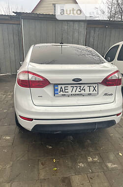 Седан Ford Fiesta 2019 в Дніпрі