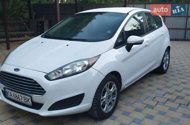 Хэтчбек Ford Fiesta 2013 в 