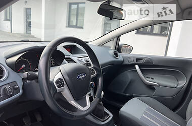 Хэтчбек Ford Fiesta 2011 в Луцке