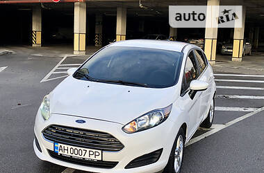 Хэтчбек Ford Fiesta 2019 в 