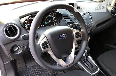 Хэтчбек Ford Fiesta 2019 в 