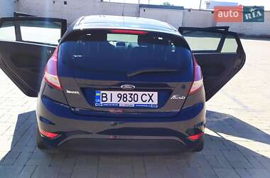 Хэтчбек Ford Fiesta 2015 в Кременчуге