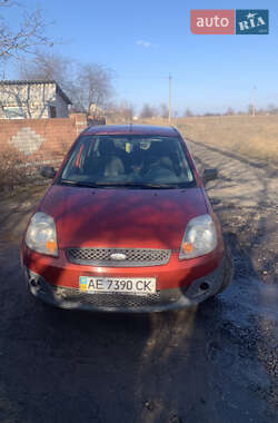 Хетчбек Ford Fiesta 2008 в Дніпрі