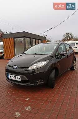 Хетчбек Ford Fiesta 2009 в Рівному