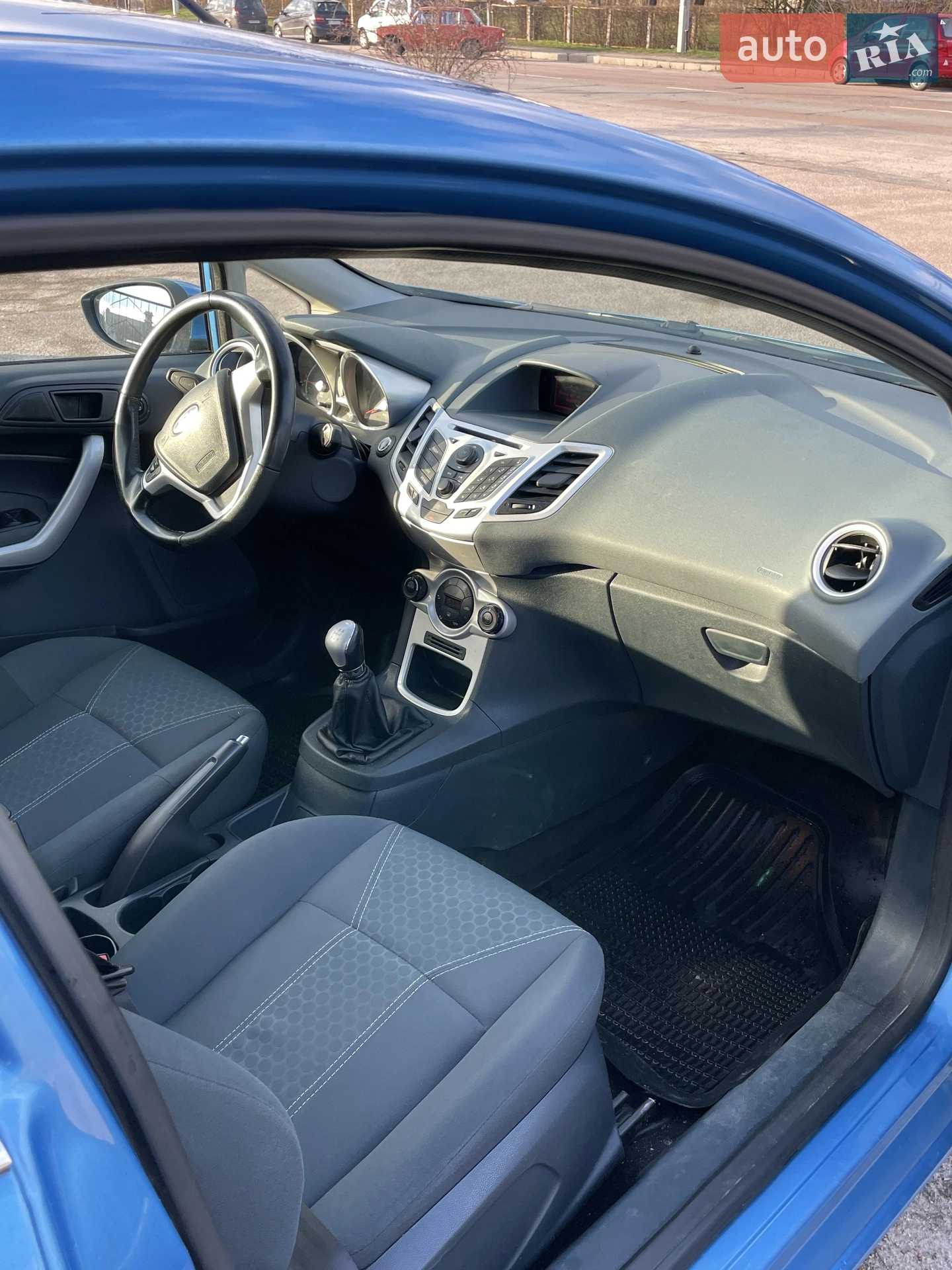 2011 Ford Fiesta - мініатюра 7
