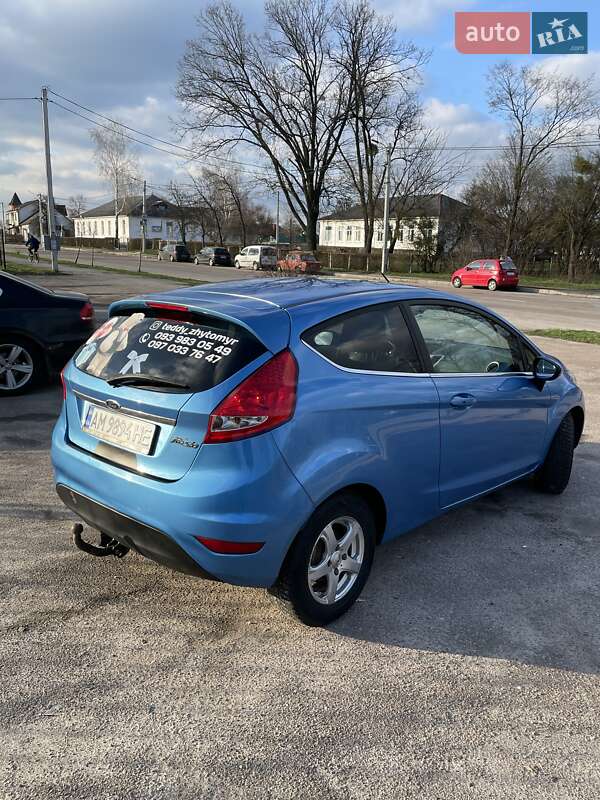 Хэтчбек Ford Fiesta 2011 в Житомире фото 3 Хэтчбек Ford Fiesta 2011 в Житомире