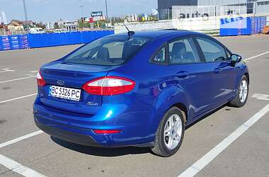 Седан Ford Fiesta 2018 в 