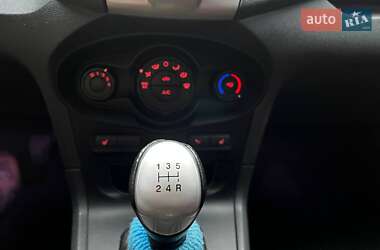 Хетчбек Ford Fiesta 2011 в Сумах