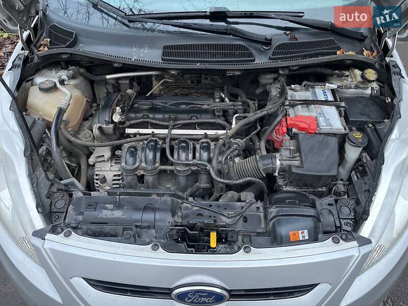 Хэтчбек Ford Fiesta 2011 в Сумах фото 34 Хэтчбек Ford Fiesta 2011 в Сумах