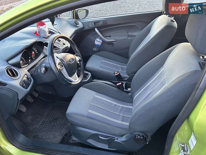 Хетчбек Ford Fiesta 2008 в Луцьку