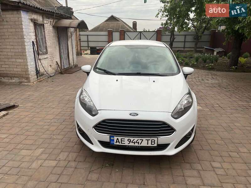 Седан Ford Fiesta 2019 в Кривом Роге