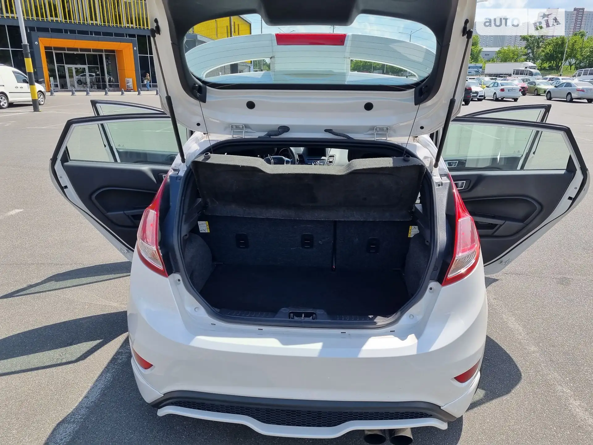 2019 Ford Fiesta - мініатюра 15
