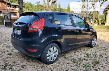 Хэтчбек Ford Fiesta 2010 в Клевани